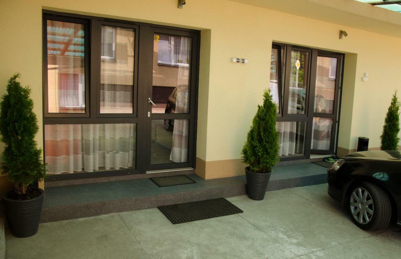 Atena Rumia Exterior photo